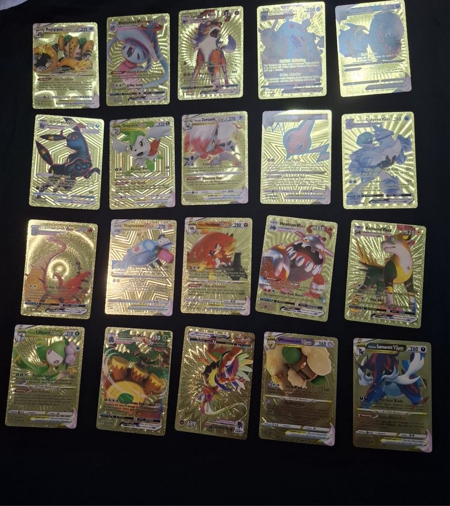 Pokemon cards aurii si mc