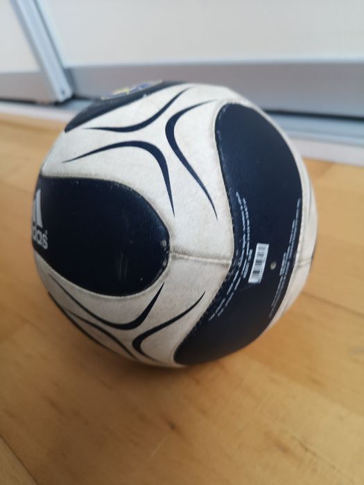 Minge Adidas size 1 profesionala