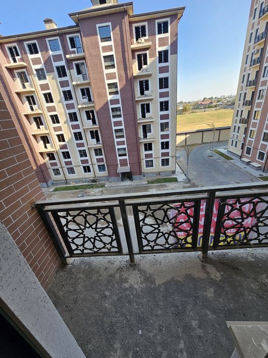 Dom  kvartira Bek baraka   4 etaj 3 xona 65 kv