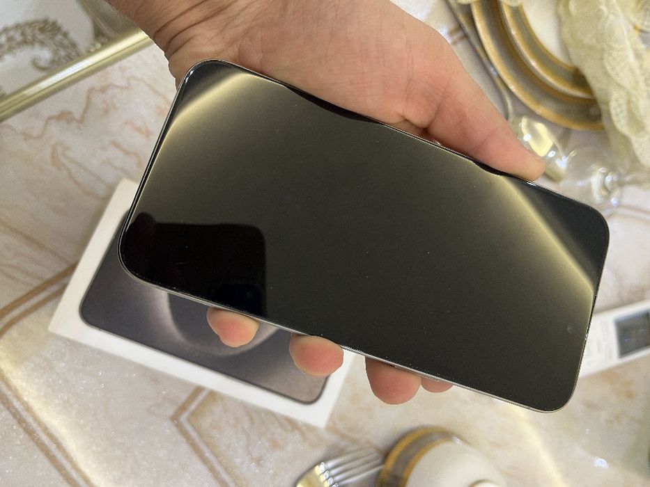 Iphone 15 pro max srochna