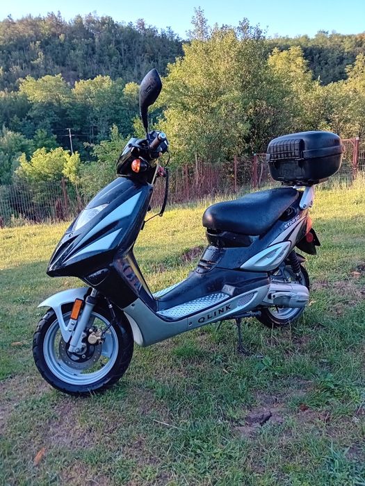 Vând scuter 49 cm în stare bună de funcționare