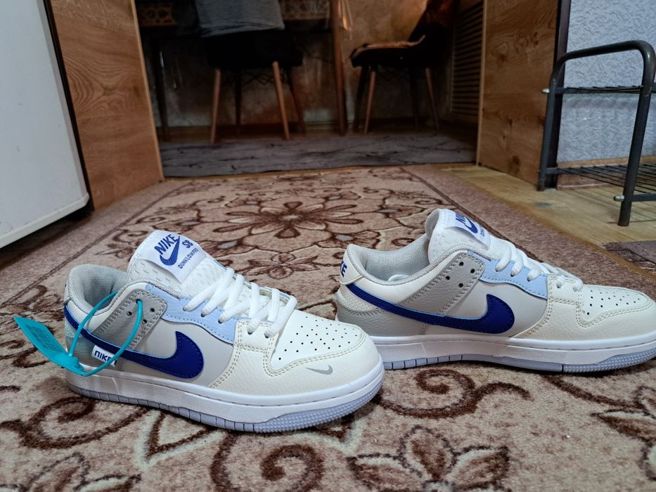 Кроссовки с гарантией