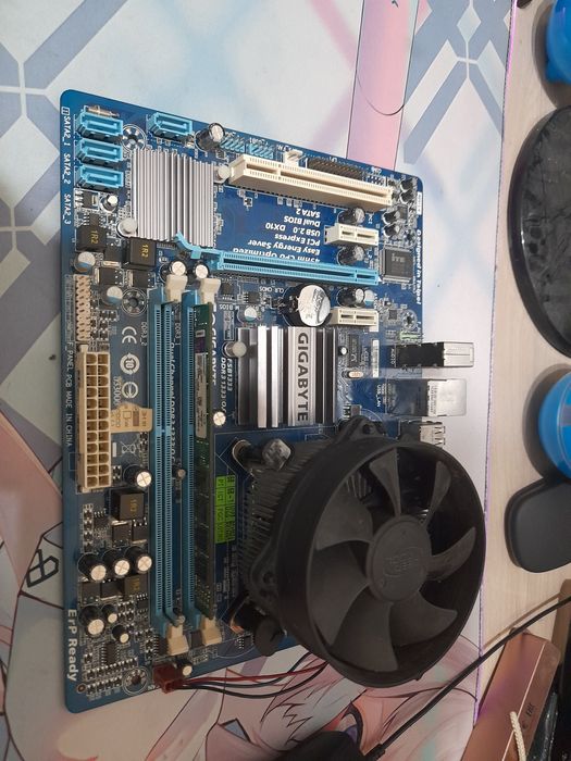 Материнская плата