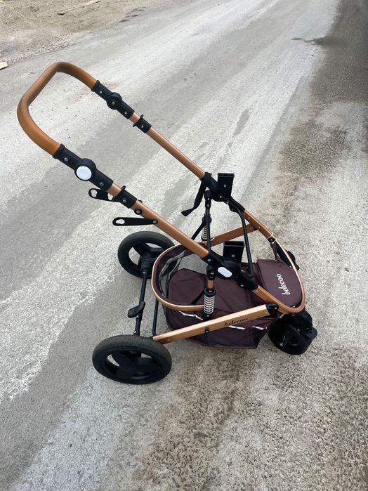 Vând cărucior 3 in 1