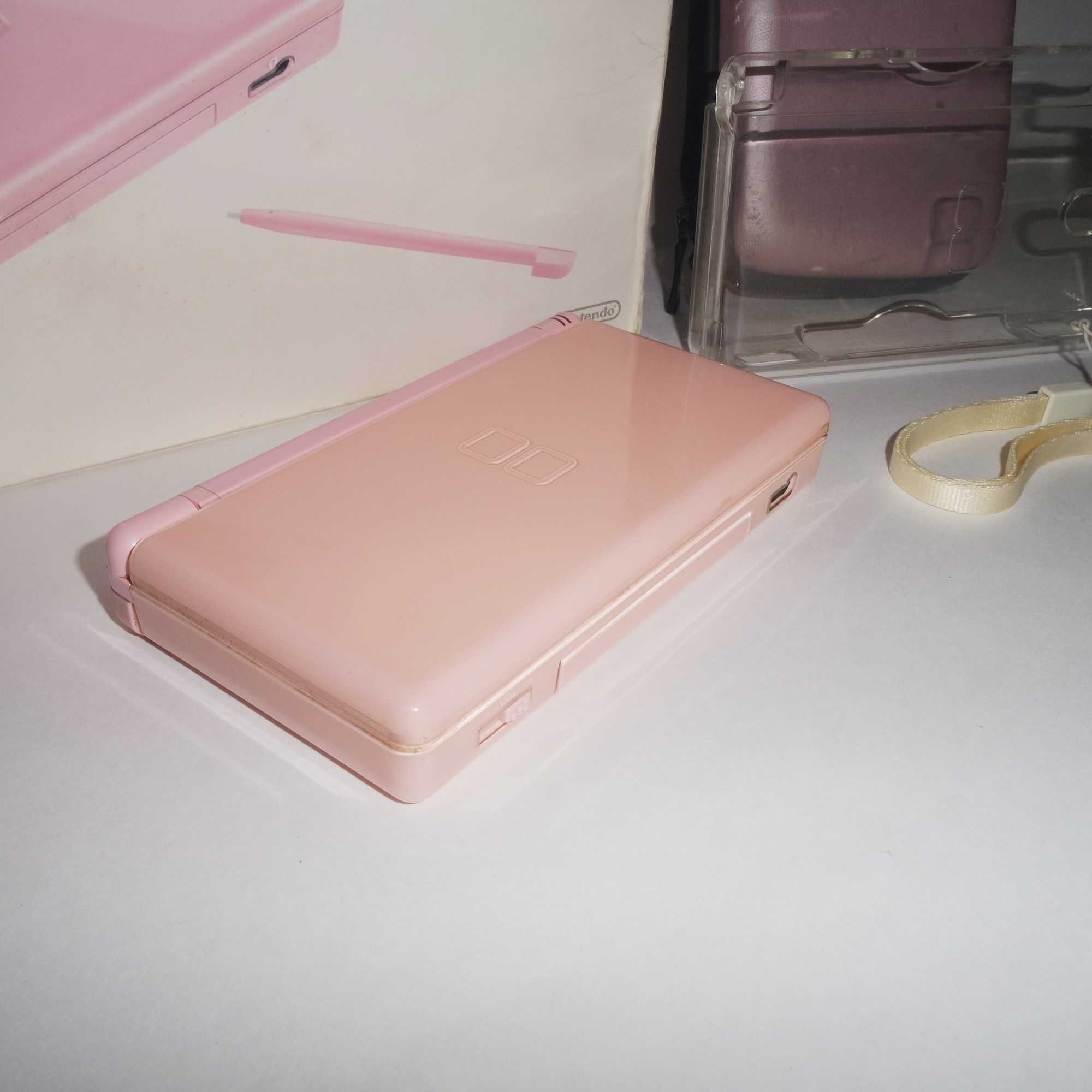 Nintendo DS Lite