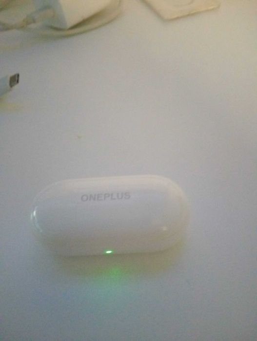 Căști wireless " ONE PLUS BUDZ Z " model " E 502 A