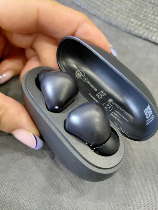 Безжични слушалки