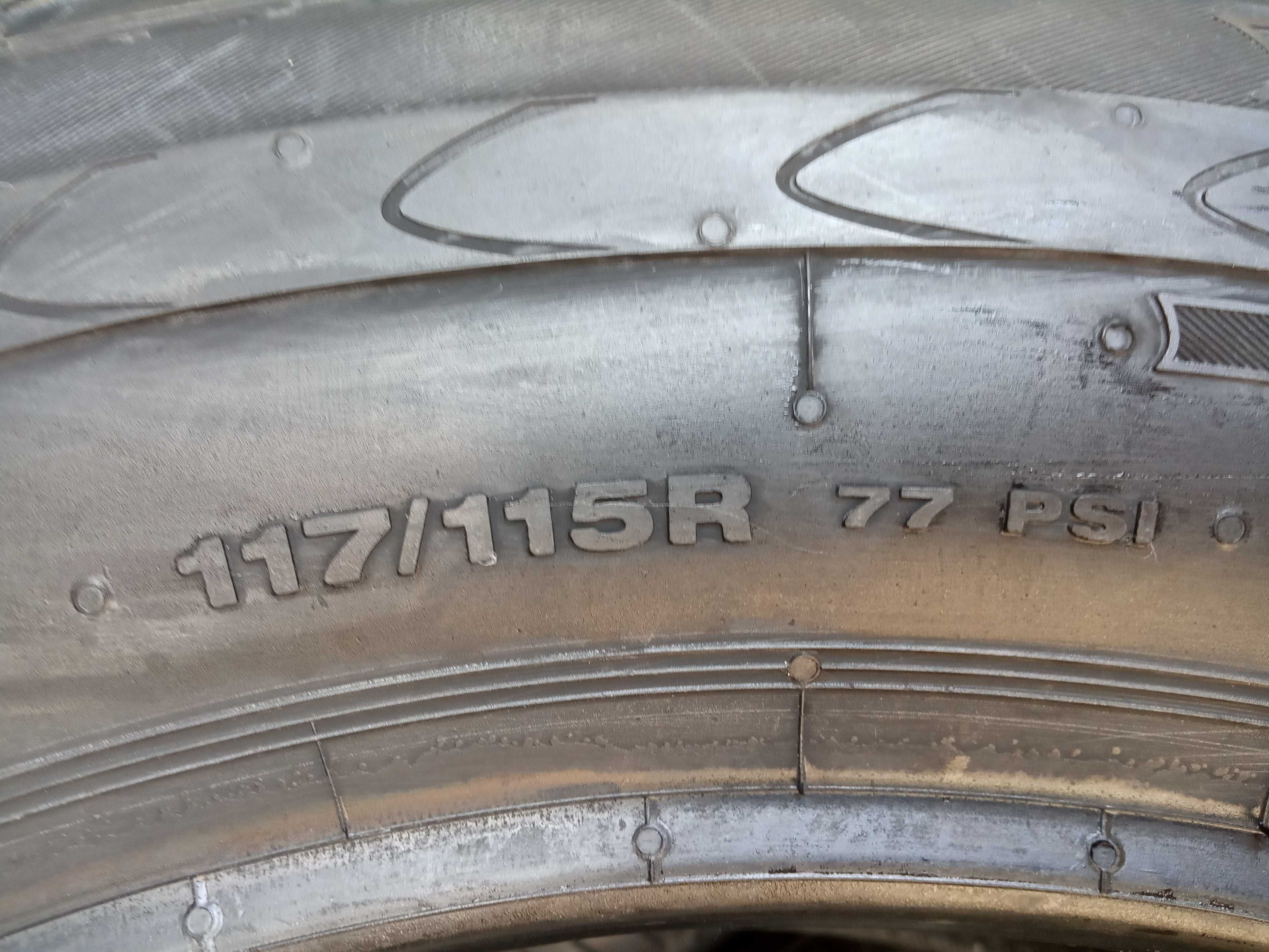 Нови бусови летни гуми 235/60R17C Continental Vanco 2 117/115R