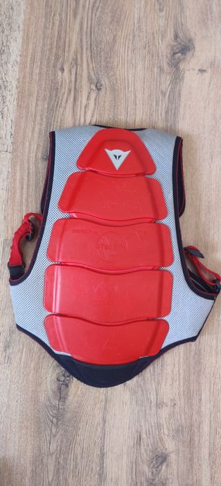 Dainese детски ски/сноуборд протектор за гръб