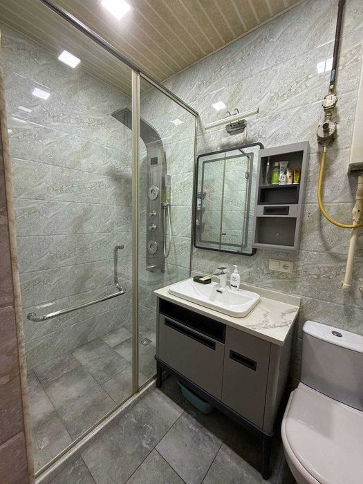 Сдаётся кв Рынок УНИВЕРСАМ 2/4/9 ро-н Юнусабад-4 кв !! 542