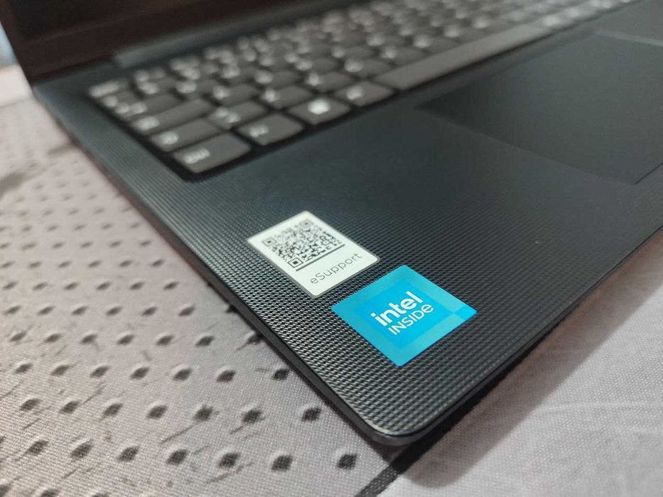 Янги офисный ноутбук Lenovo V15