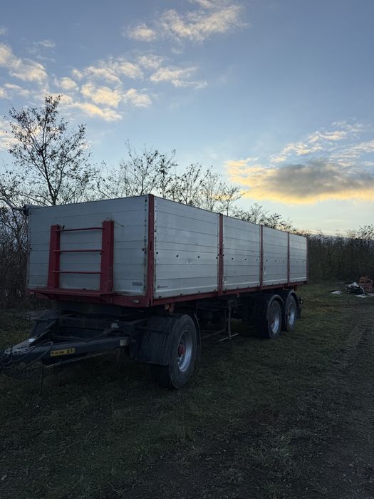 Remorca basculabila 3 axe