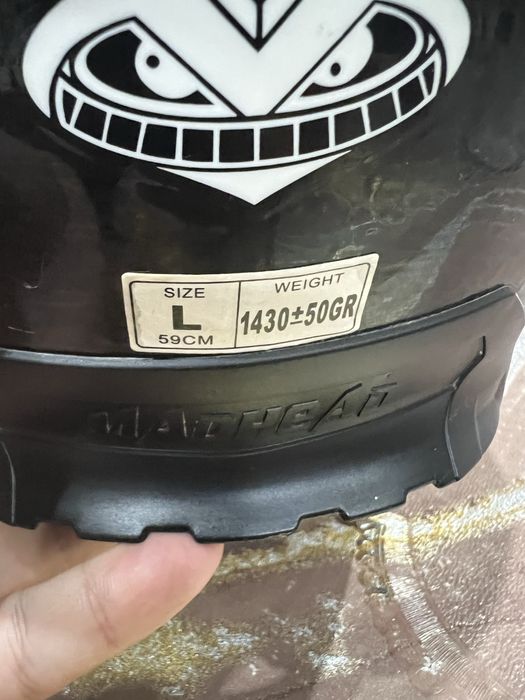 Кросова каска Madhead