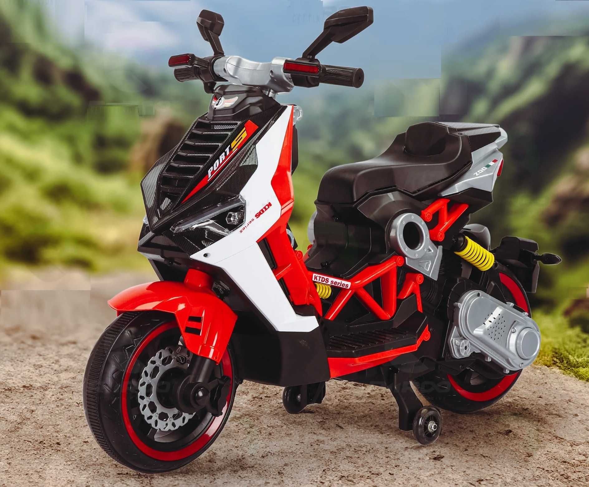 Акумулаторен MOTOR RIMINI V6RR 12V батерия,MP3 плейър