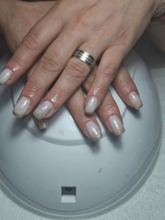 cele mai frumoase modele de unghii