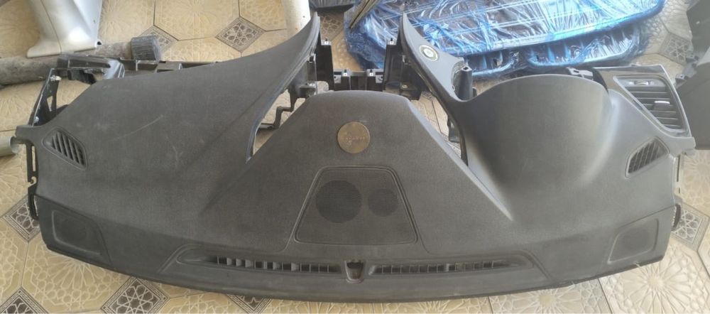 Hyundai Grandeur HG панель торпеда руль экран телевизор фара стоп