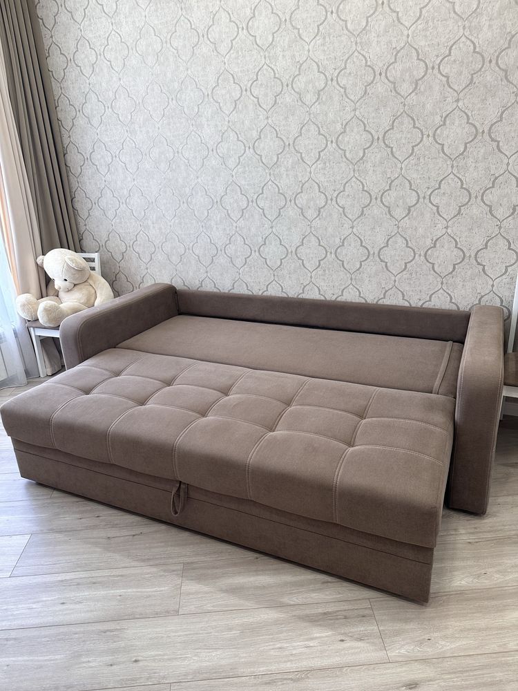 Продам диван в отличном состоянии