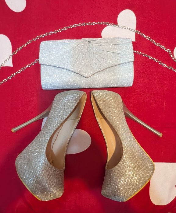 Set dama(pantofi+plic de ocazie)