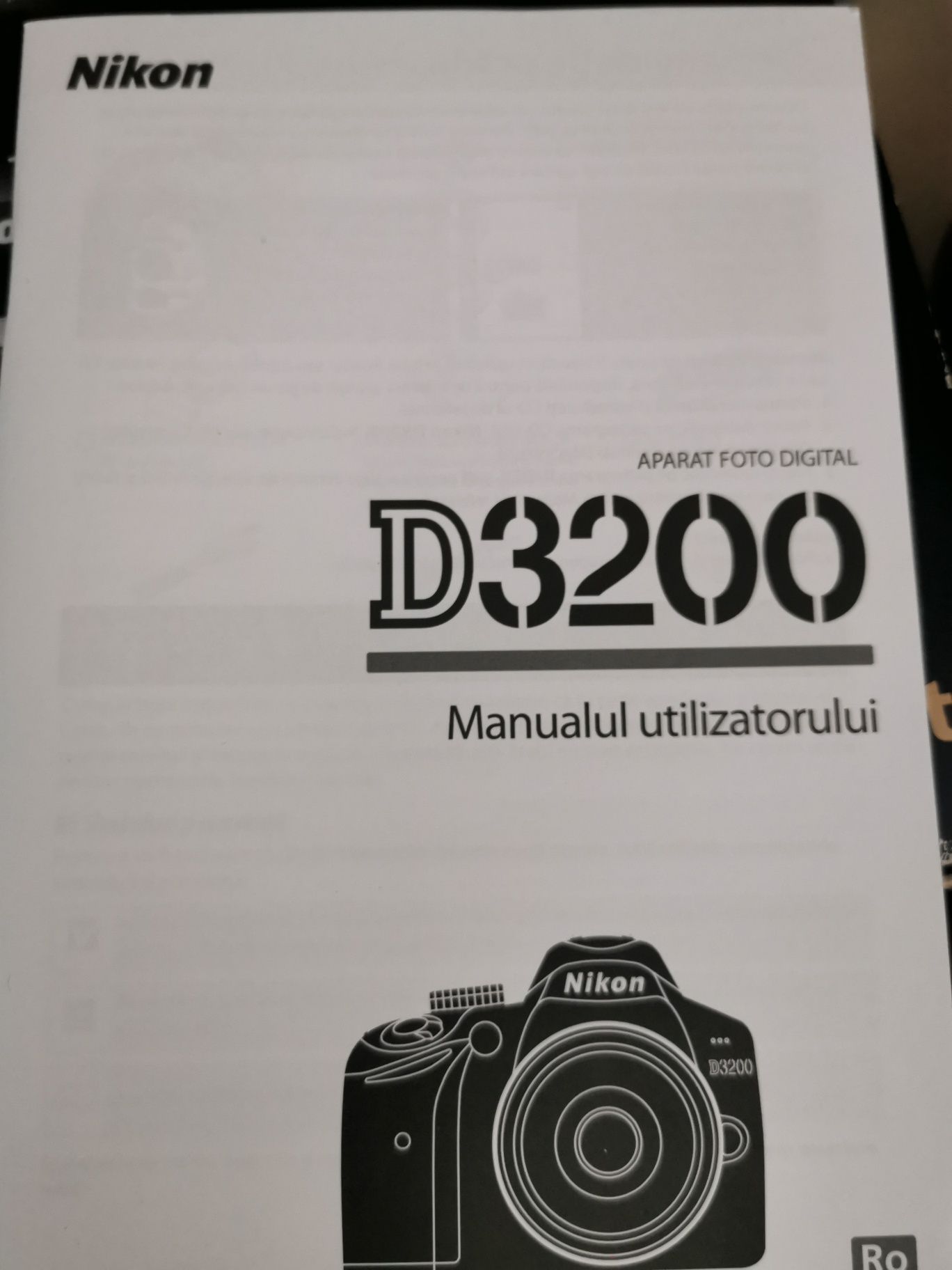 Nikon D3200 cu obiectiv 18 55 mm