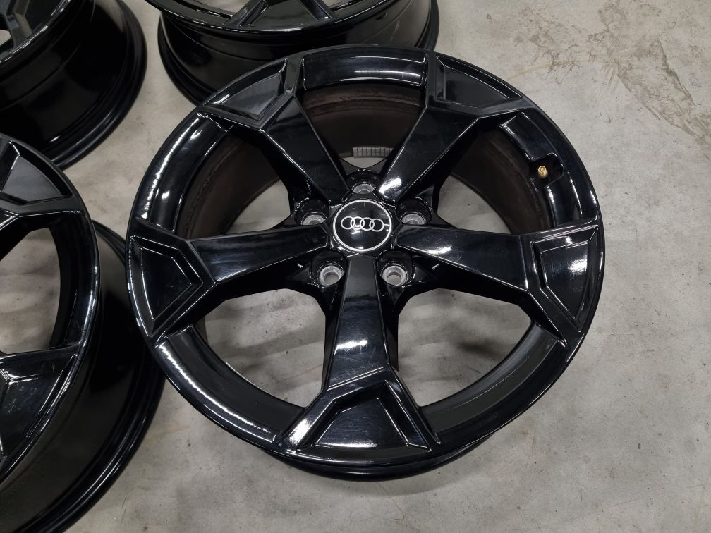 Jante 5x112 Audi Q3 Q2 A4 A3 A6 R17 originale stare impecabila