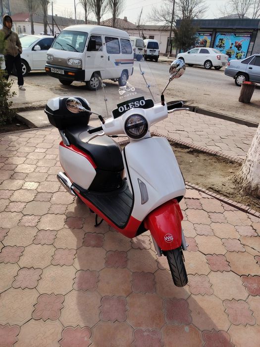 Скутер   ws125 мотор Honda