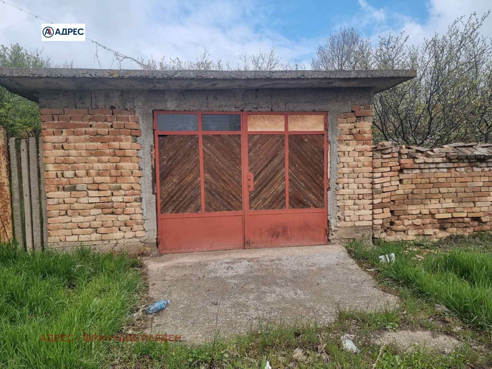 Къща в Плевен, област-гр.Тръстеник площ 60 цена 50000