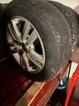 Продавам летни гуми с джанти за VW 205/55/16