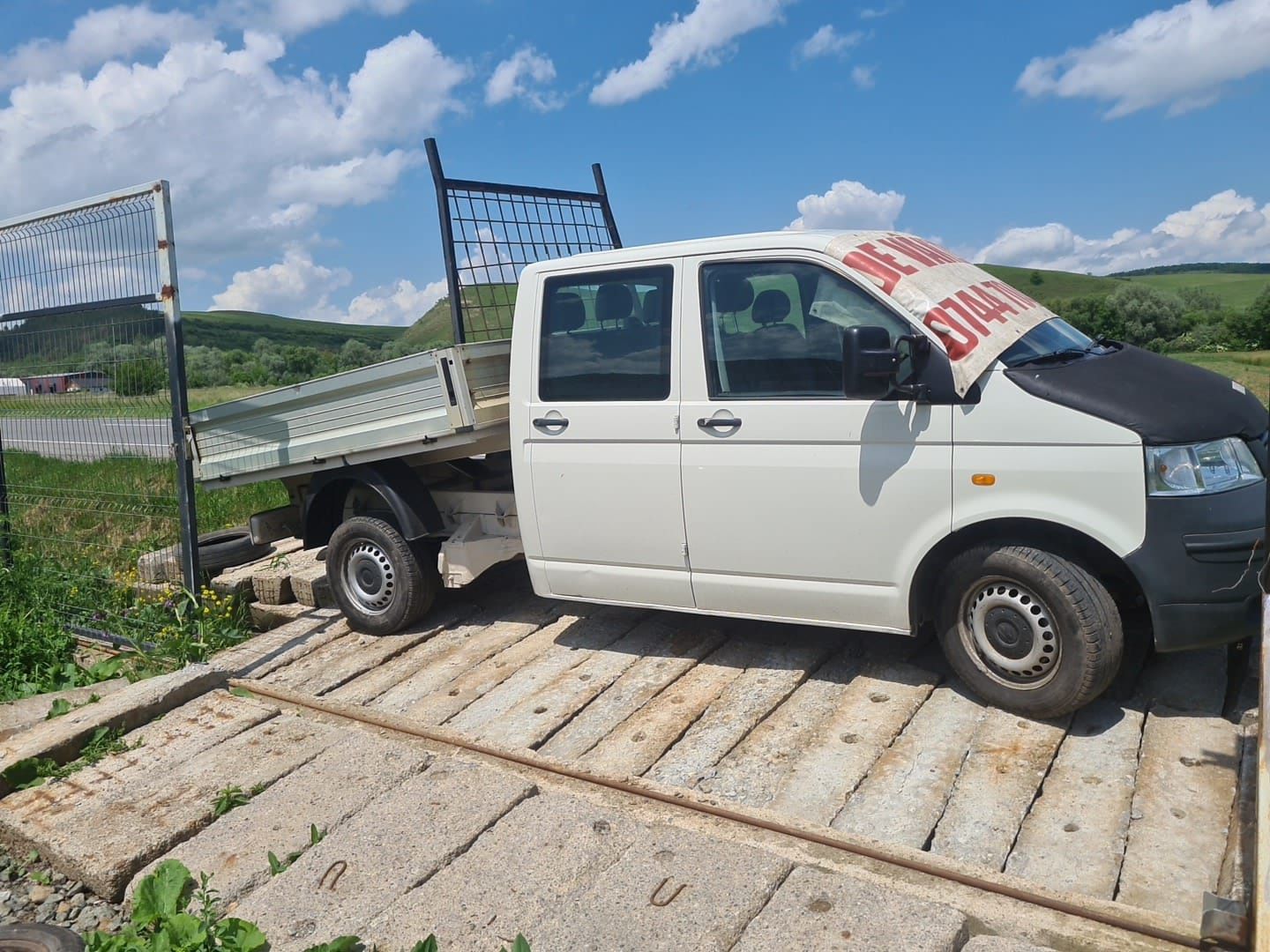 Vând VW T 5 DOKA basculabil