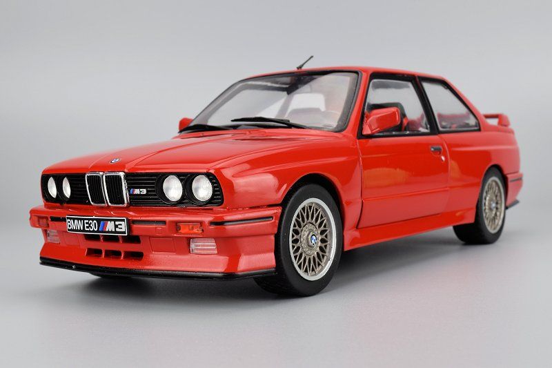 SOLIDO BMW M3 E30 an 1990 red macheta din metal scara 1:18