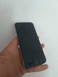 Vând iPhone 6s folosit.