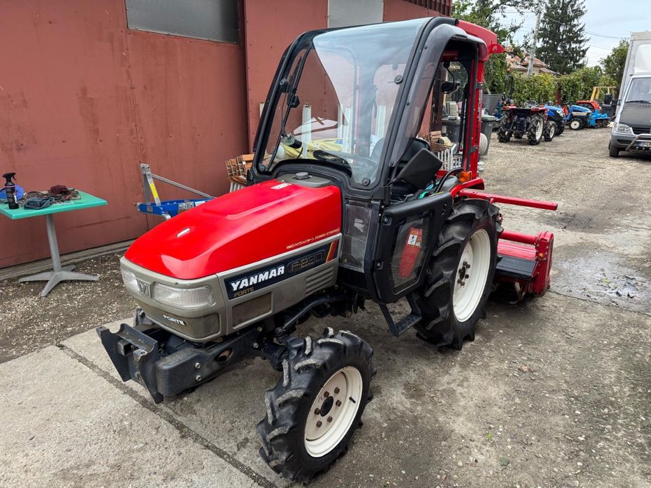 Tractor japonez Yanmar F230