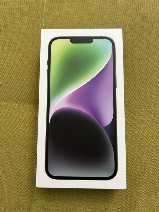 Vand iPhone 14 Plus, pachet complet