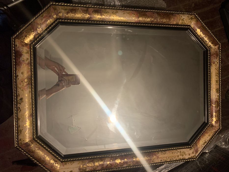 Vand oglinda model antic