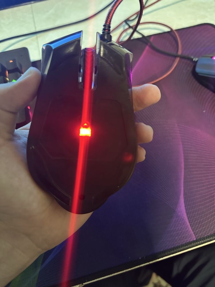 Игравой мышка Gamer
