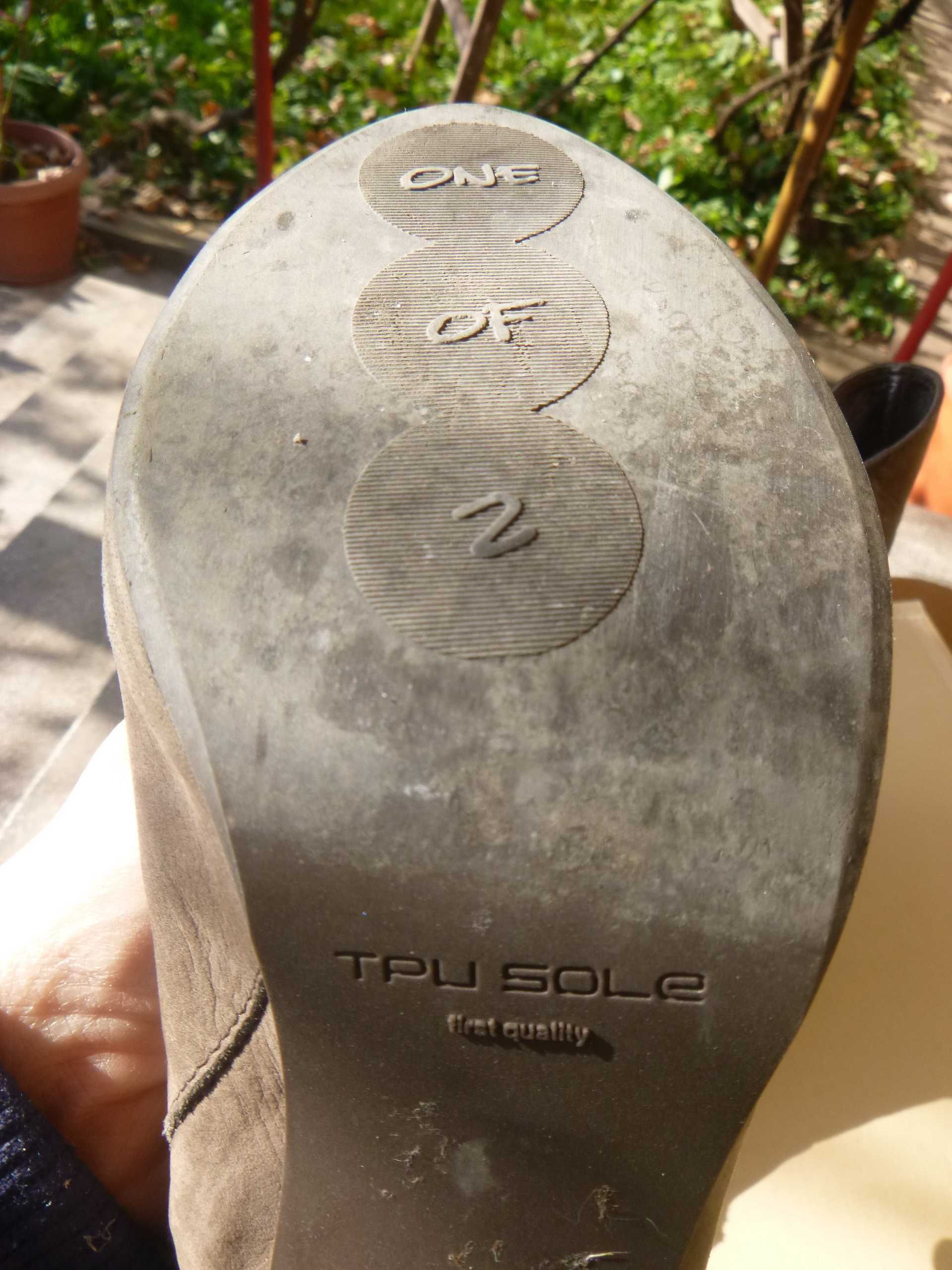 Botine/cizme scurte de piele de dama cu toc