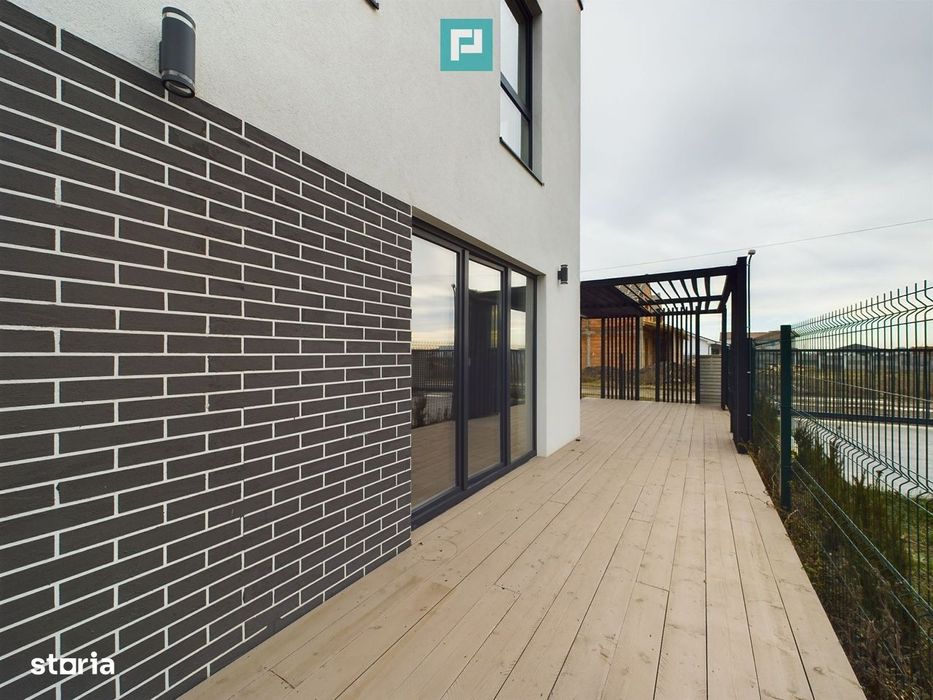 Duplex Modern la limita dintre Moșnița Nouă  și Calea Urseni- Construc