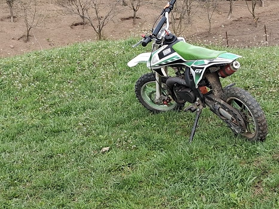 Cross 49cc vând 850lei