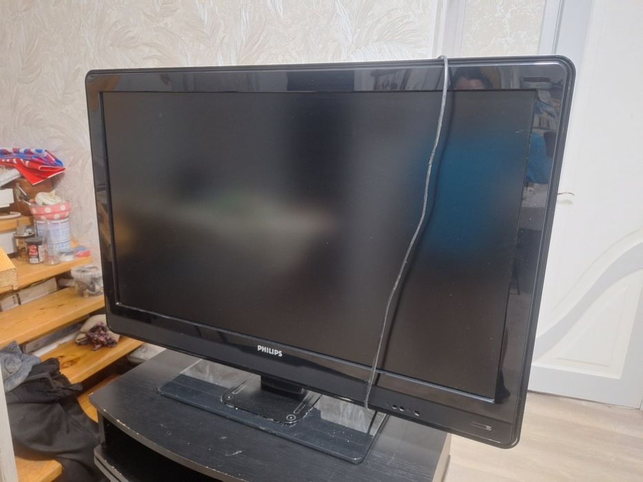 Продам телевизор 15000