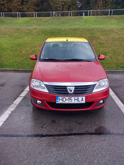 Dacia Logan 1.2 benzină 2012