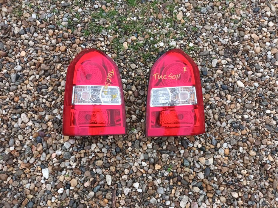 ляв и десен стоп за хюндай туксон HYUNDAI TUCSON
