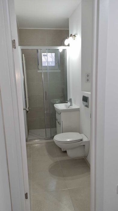 Vând apartament 2 camere et.1 36,5 mp st. Liviu Rebreanu, ultrafinisat