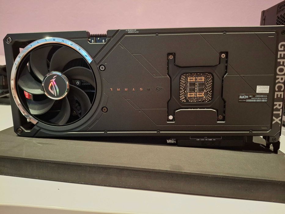 Asus RTX 5090 Astral oc