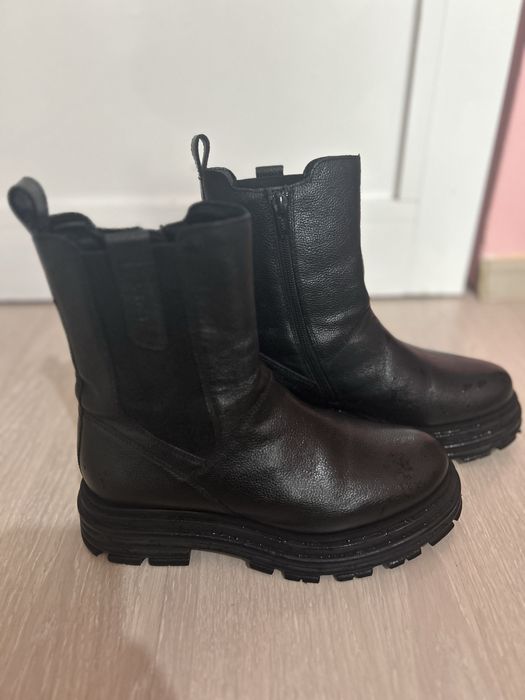 Боти Lasocki естествена кожа