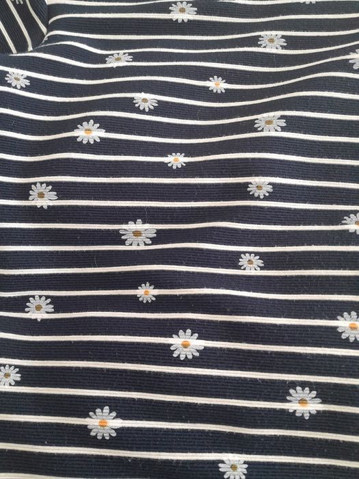 Детска рокля за 6 до 7 год.