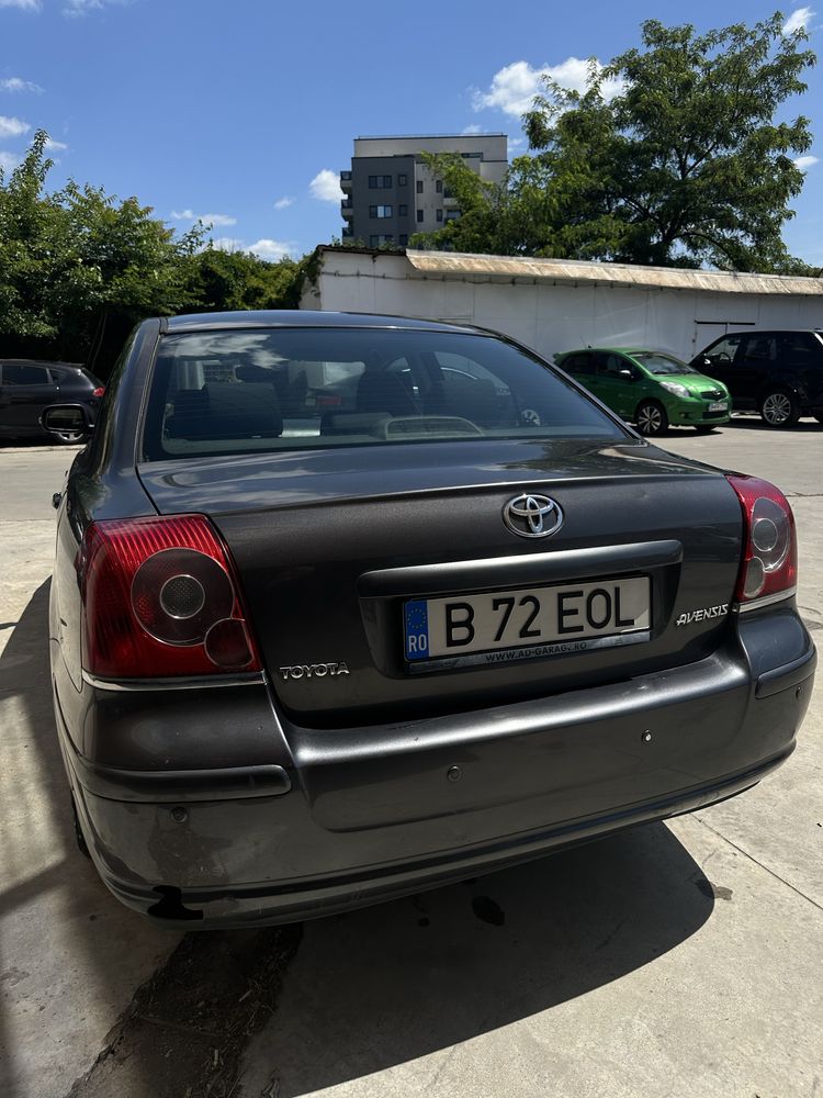 Toyota avensis berlina - din reprezentanta, primul proprietar