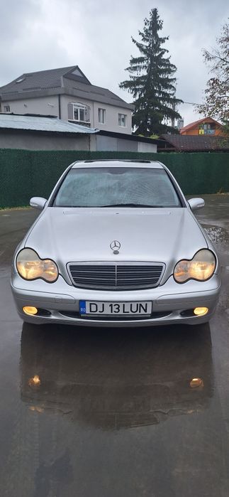 mercedes  c200 cu gpl si vectra b