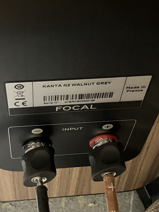 - % намаление мостри! Тонколони Focal Kanta N2 Walnut Made in France