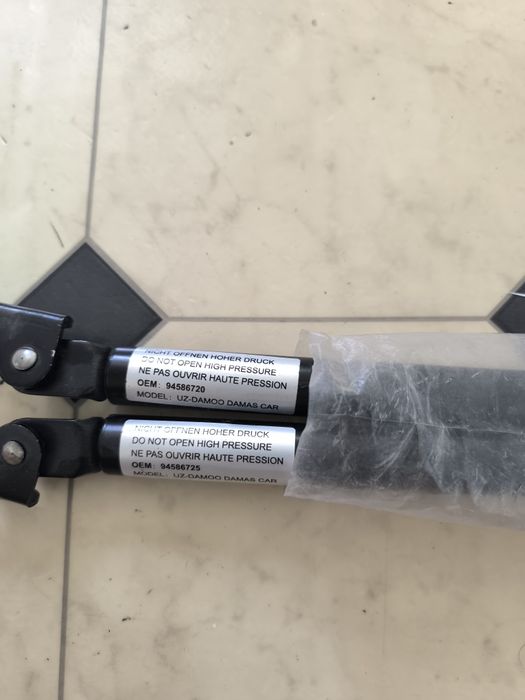 Damas orqa eshigi amortizatori / амортизатор двери багажника Damasa