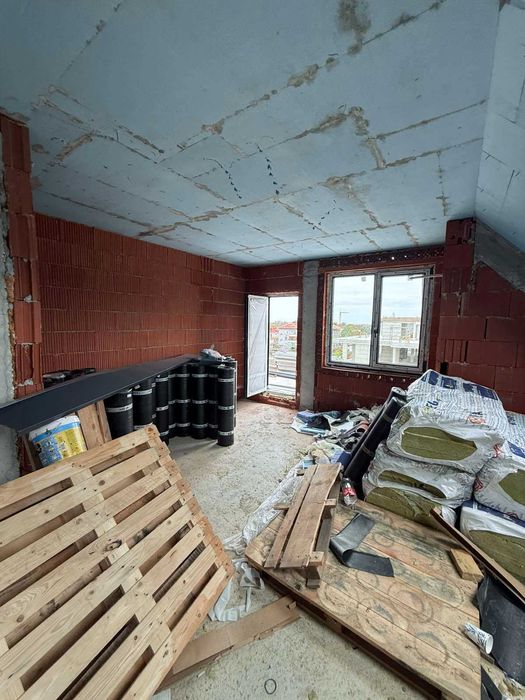 Тристаен апартамент НОВА СГРАДА - кв. КОМАТЕВО