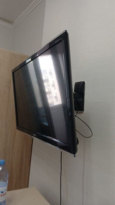 Продам телевизор